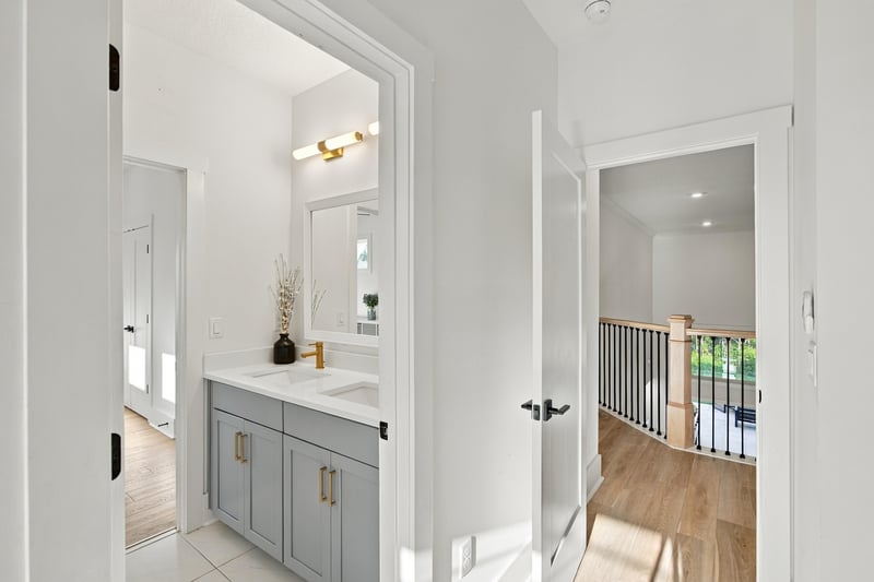 Bathroom with double vanity at 907 Seagrove Dr, Ponte Vedra Beach, FL 32081