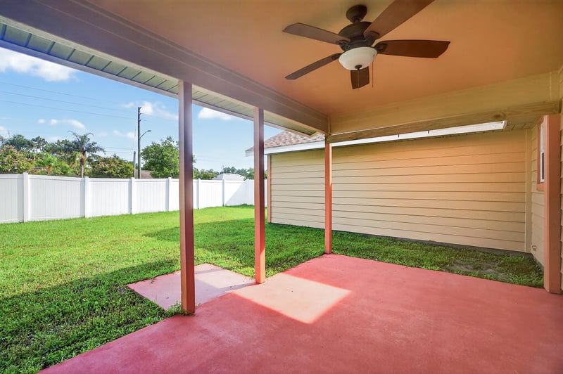 Photo 28 of 15 Katrina Pl, Palm Coast, FL 32164, photographed by Megapixeler