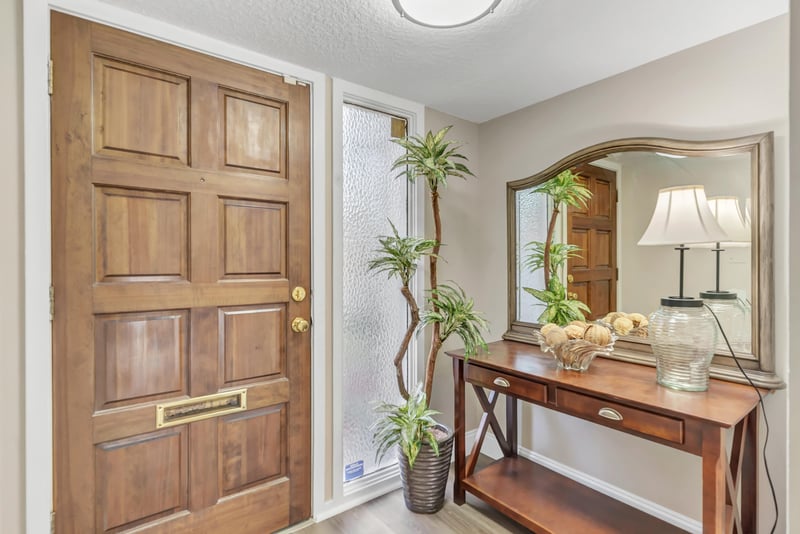 Photo 6 of 7908 Los Robles Ct, Jacksonville, FL 32256, photographed by Megapixeler