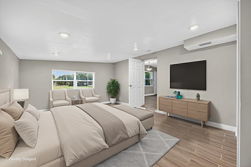 Photo 10 of 1023 De Paul Dr, Jacksonville, FL 32218, photographed by Megapixeler