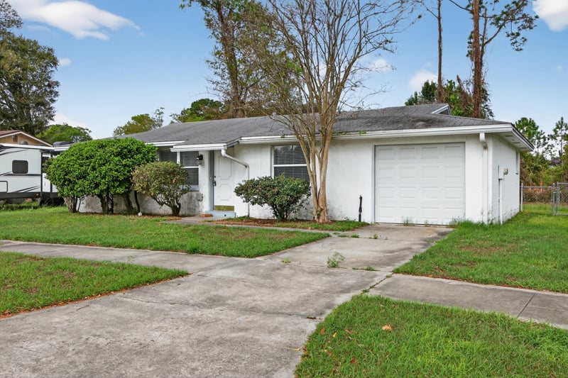 Photo 4 of 726 Perryman Ln W, Jacksonville, FL 32221, photographed by Megapixeler