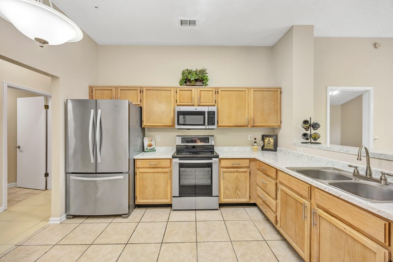 Photo 14 of 3805 Tallcott Dr, Jacksonville, FL 32246, photographed by Megapixeler