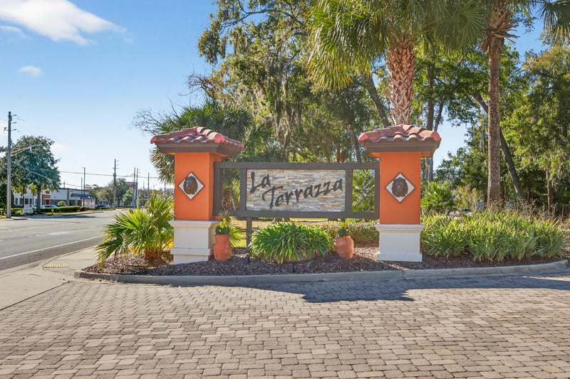 Photo 92 of 8865 La Terrazza Pl, Jacksonville, FL 32217, photographed by Megapixeler