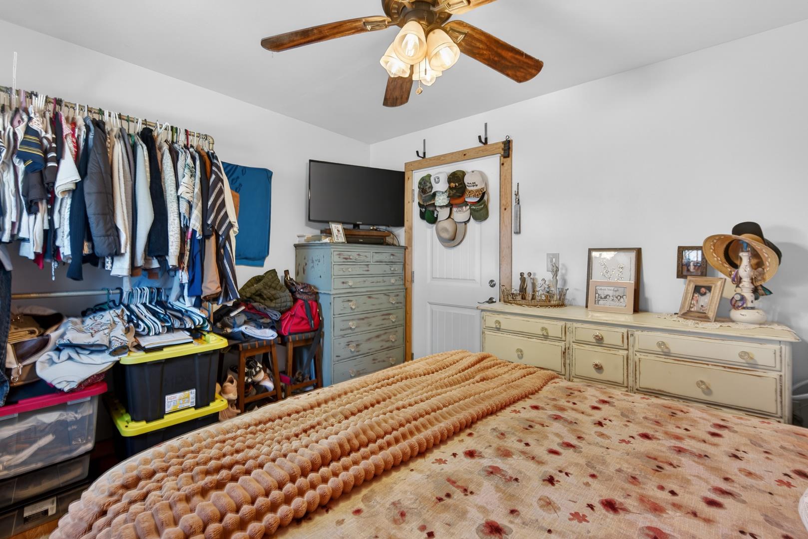 11430 E Saginaw Ave, photo 50