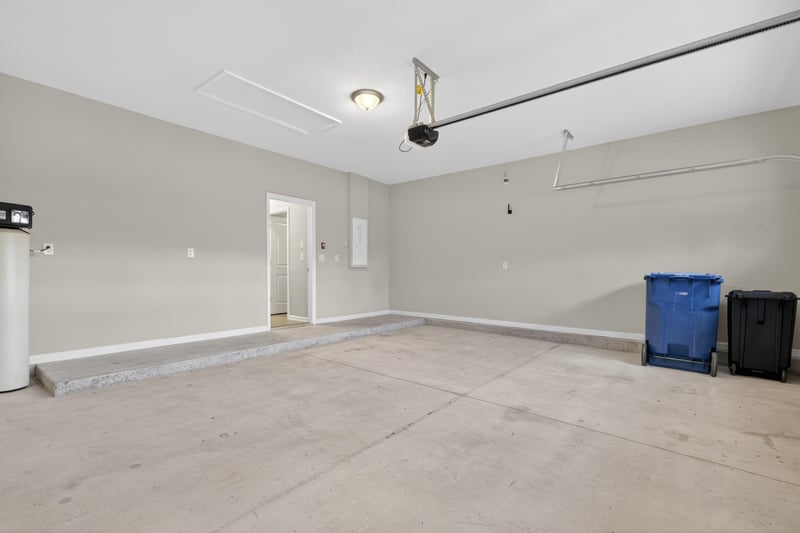 Garage 2 at 72 Ben Ct, St. Augustine, FL 32092