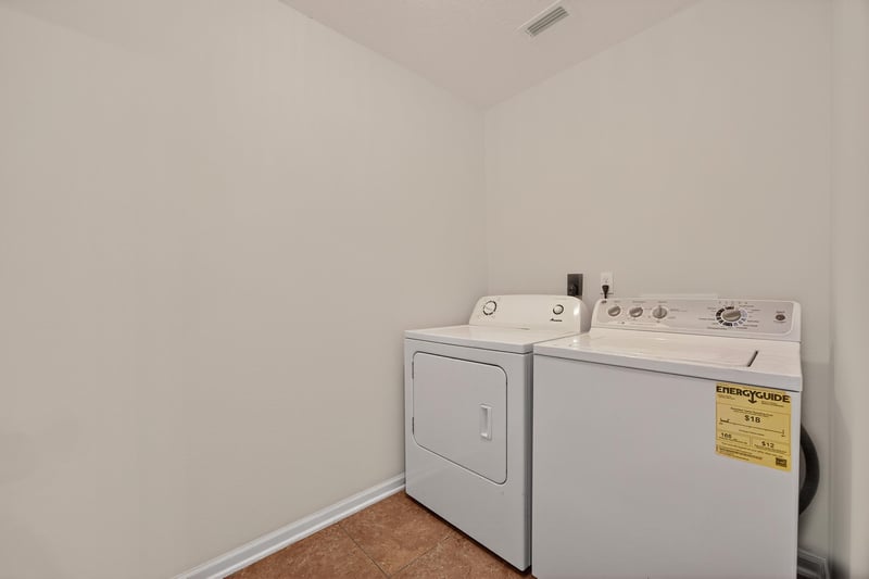 Photo 35 of 7622 Las Palmas Way, Jacksonville, FL 32256, photographed by Megapixeler