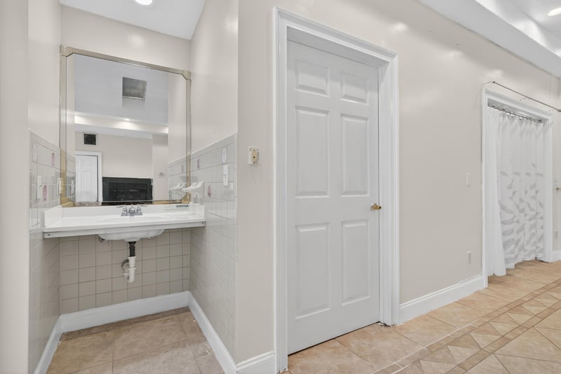 Photo 40 of 5933 Green Hill Ln, Jacksonville, FL 32211, photographed by Megapixeler