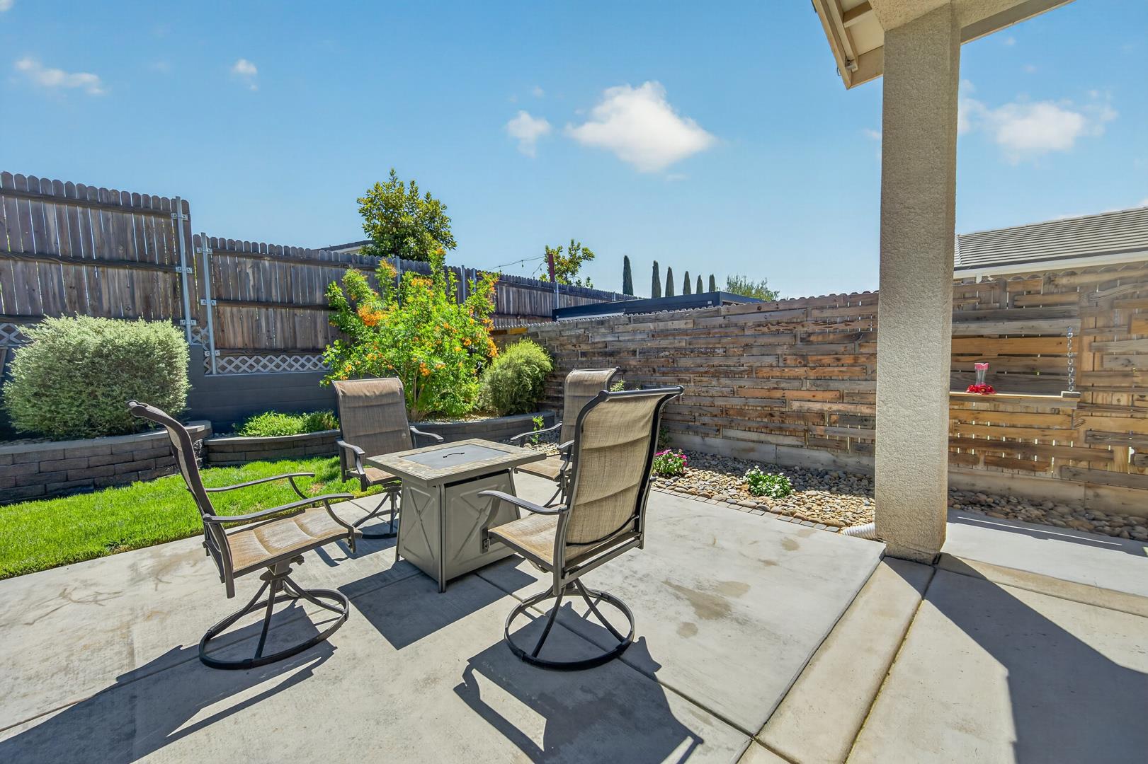 655 Huntington Ave, photo 74