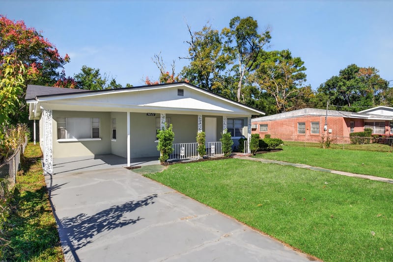 Photo 4 of 5822 Begonia Rd, Jacksonville, FL 32209, photographed by Megapixeler