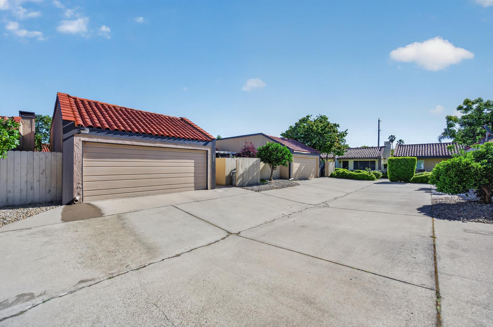 1767 W Santa Ana Ave, photo 53