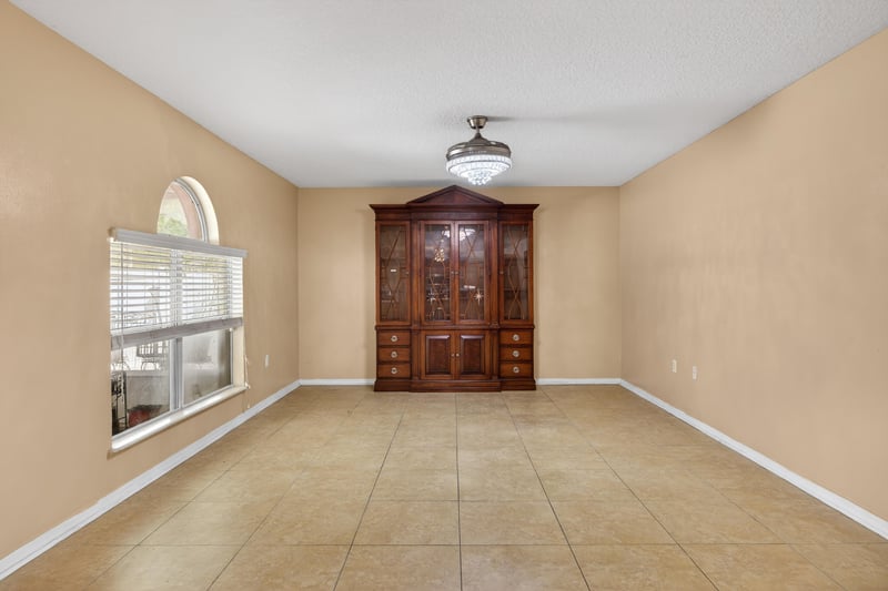 Photo 10 of 5537 Shady Pine St S, Jacksonville, FL 32244, photographed by Megapixeler