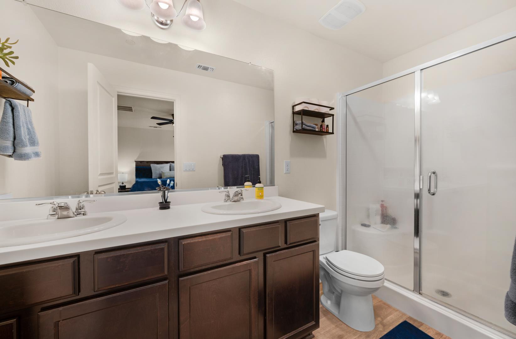 5566 W Farrin Ave, photo 32