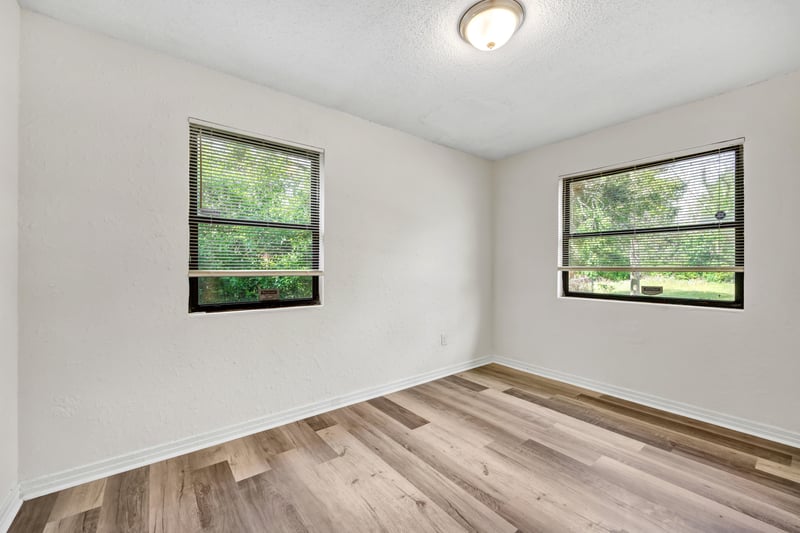 Photo 22 of 10303 Elmhurst Dr, Jacksonville, FL 32218, photographed by Megapixeler