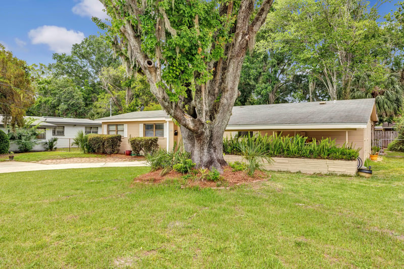 Photo 4 of 3983 Habana Ave, Jacksonville, FL 32217, photographed by Megapixeler