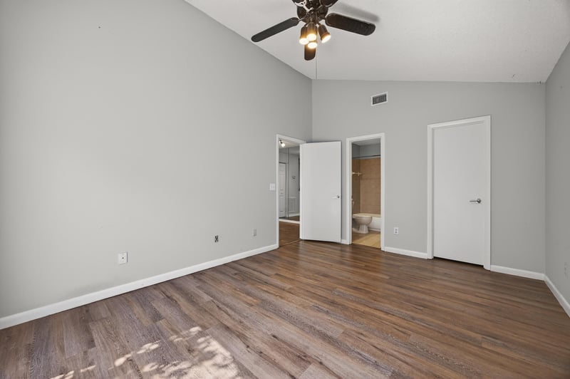 Photo 12 of 10711 Whispering Woods Pl #2, Jacksonville, FL 32246, photographed by Megapixeler