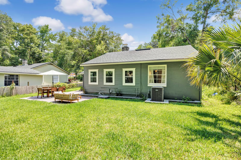 Photo 29 of 1755 Pine Grove Ave, Jacksonville, FL 32205, photographed by Megapixeler