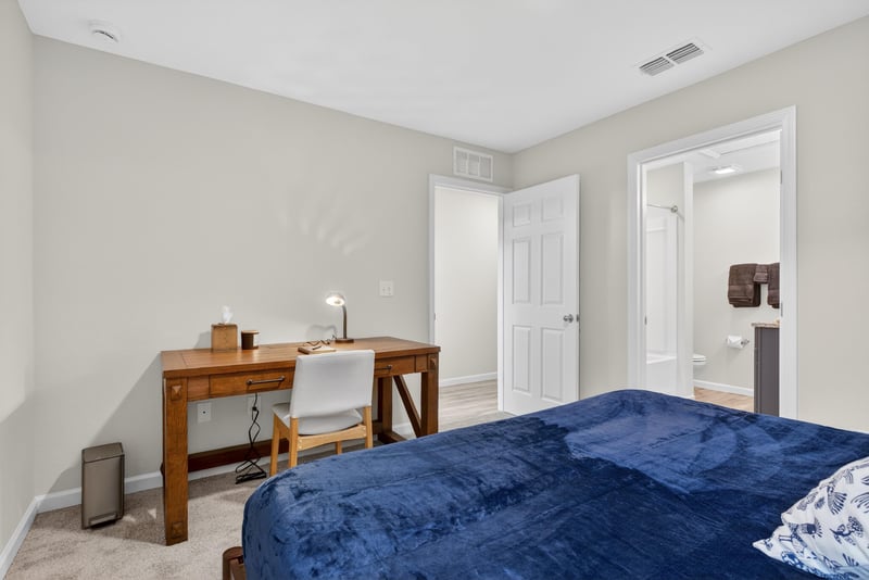 Photo 38 of 2850 Wonderwood Ln, Jacksonville, FL 32233, photographed by Megapixeler