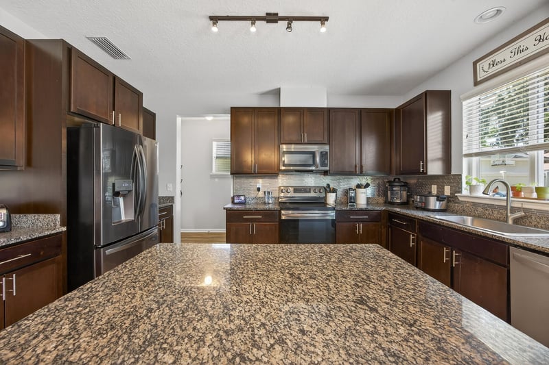 Photo 15 of 5357 Gage Oaks Dr, Jacksonville, FL 32258, photographed by Megapixeler