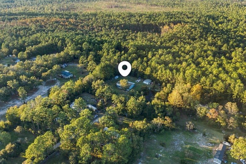 Aerial view with location marker, photographed by Megapixeler on Secret Cove Rd, Middleburg, FL
