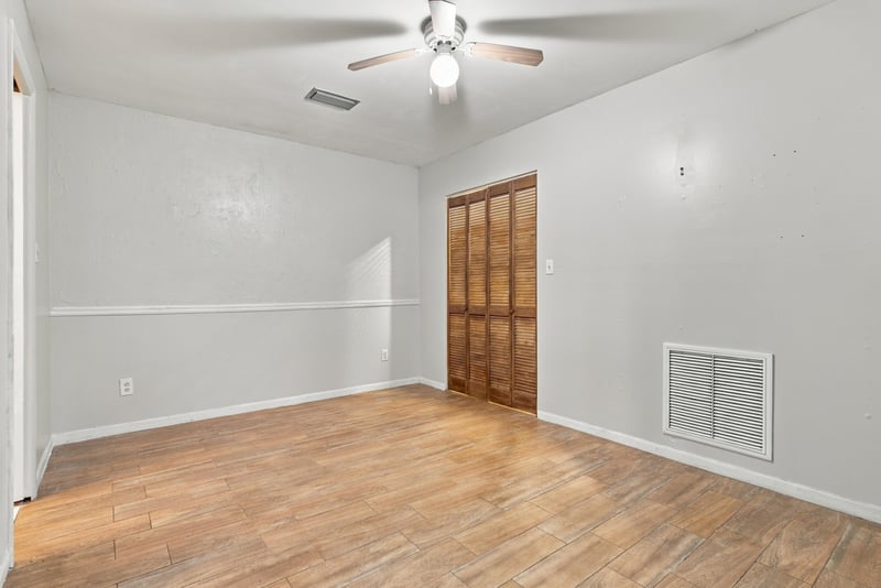 Photo 52 of 6871 Hyde Grove Ave, Jacksonville, FL 32210, photographed by Megapixeler