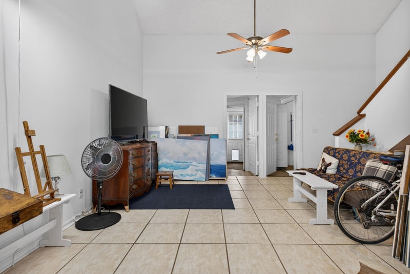 Photo 16 of 5610 Pinebay Cir S, Jacksonville, FL 32244, photographed by Megapixeler