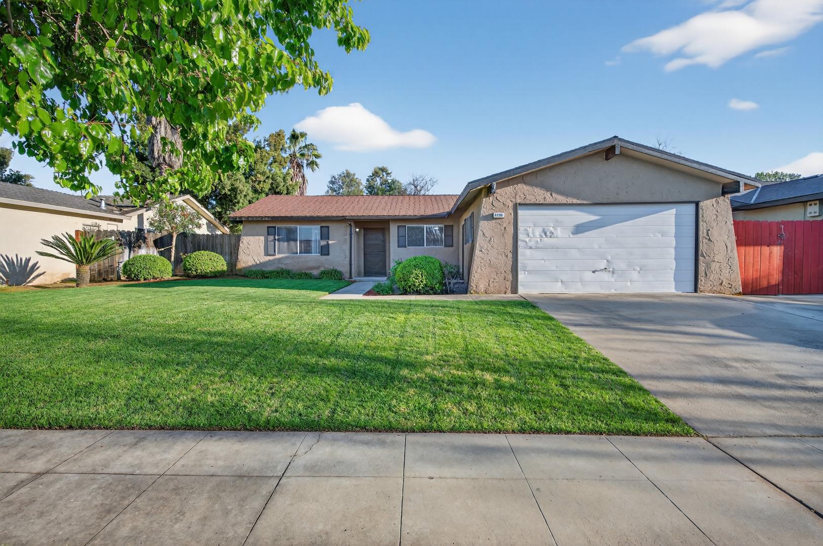 1235 W Dyer Ave, photo 55