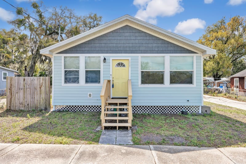 Photo 1 of 2822 Fitzgerald St, Jacksonville, FL 32254, photographed by Megapixeler