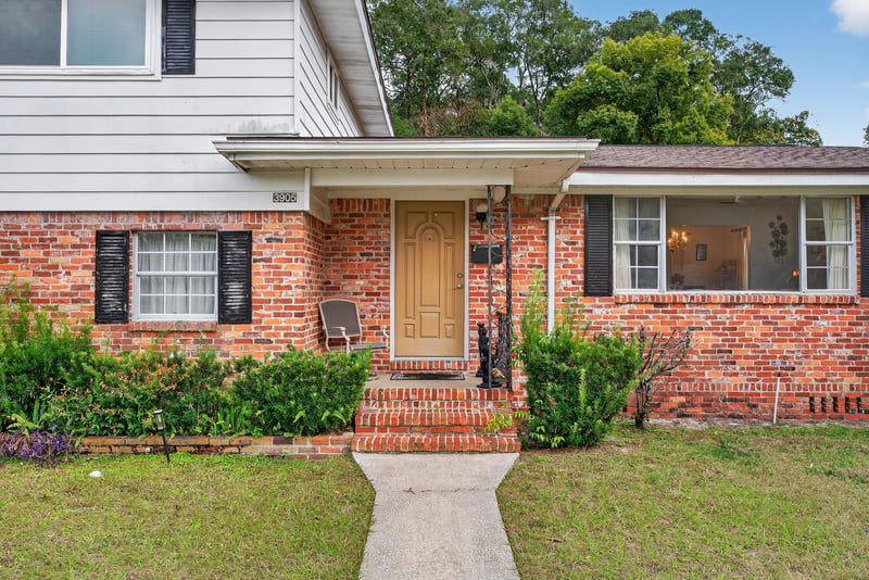 Photo 9 of 3905 Meek Dr, Jacksonville, FL 32277, photographed by Megapixeler