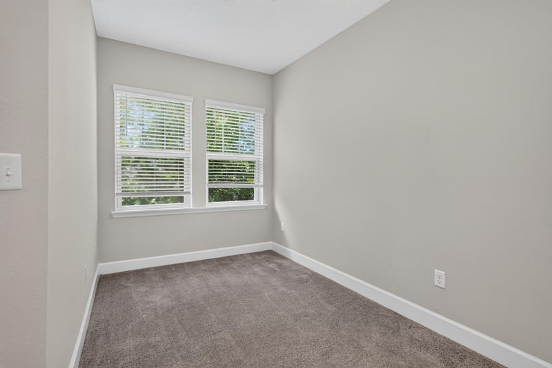 Flex room with window and carpet at 7446 Loggerhead Ct, Jacksonville, FL 32256