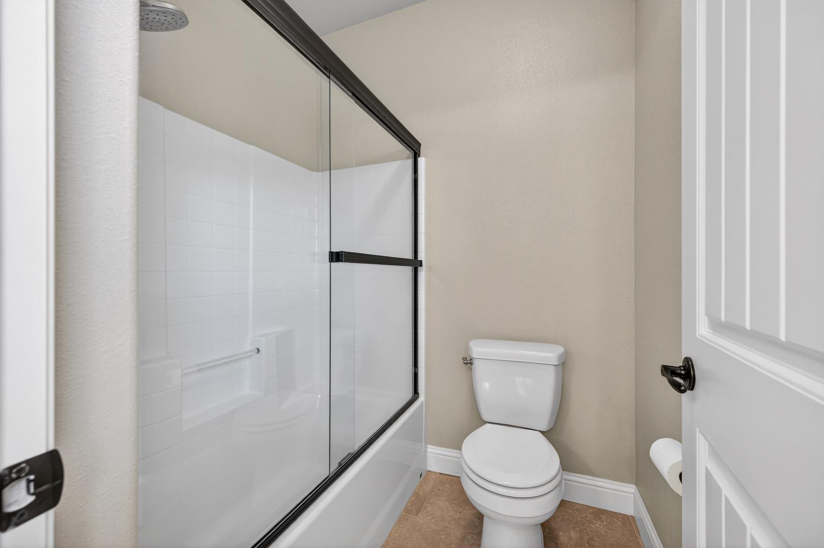 4379 Heritage Ave, photo 52