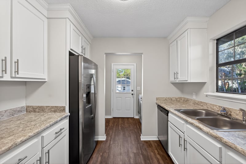 Photo 10 of 591 Julia St, St. Augustine, FL 32084, photographed by Megapixeler