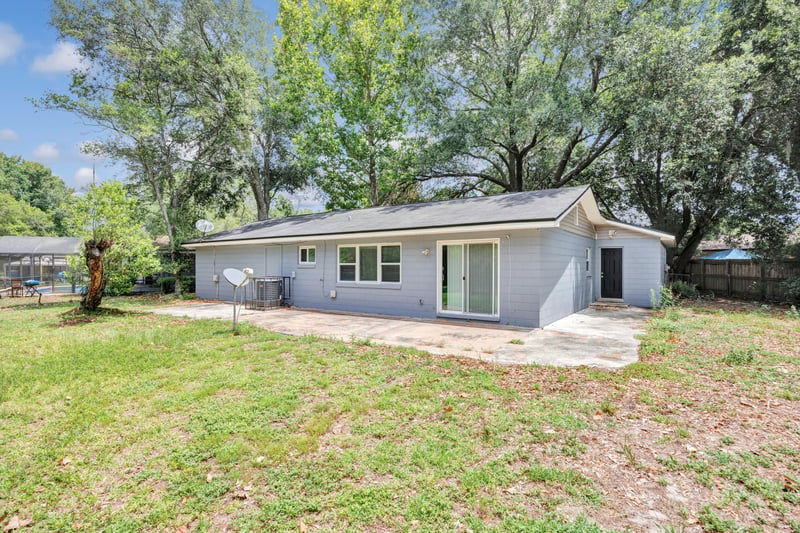 Photo 29 of 8390 Scottish Ct, Jacksonville, FL 32244, photographed by Megapixeler