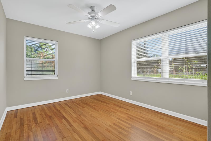 Photo 29 of 6942 Waikiki Rd, Jacksonville, FL 32216, photographed by Megapixeler