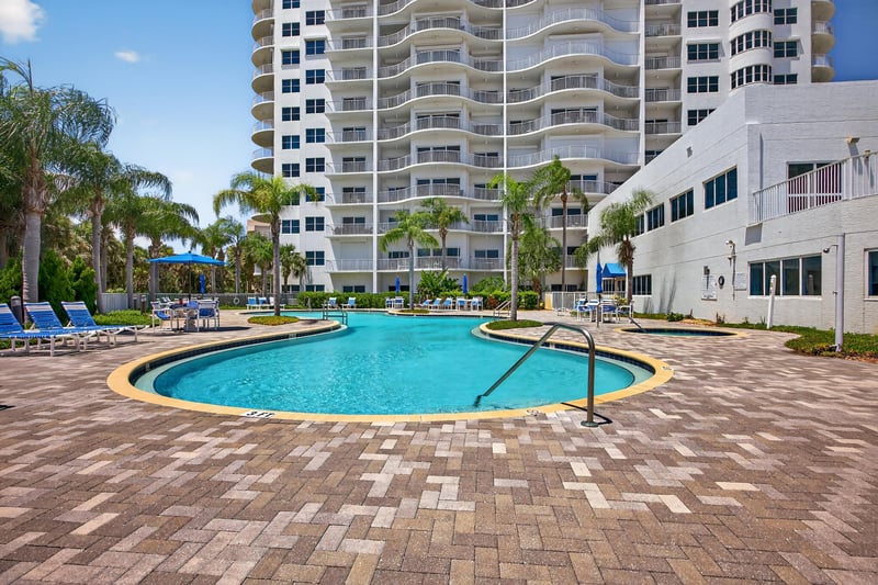 Photo 48 of 2 Oceans W Blvd, Daytona Beach, FL 32118, photographed by Megapixeler