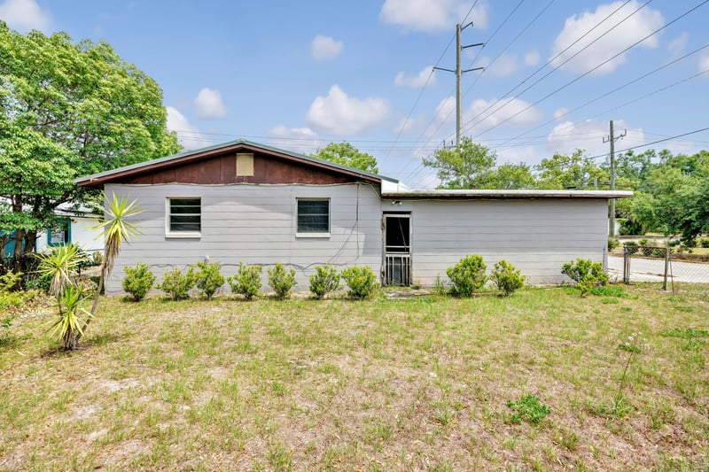 Photo 24 of 810 Moseley Ave, Palatka, FL 32177, photographed by Megapixeler