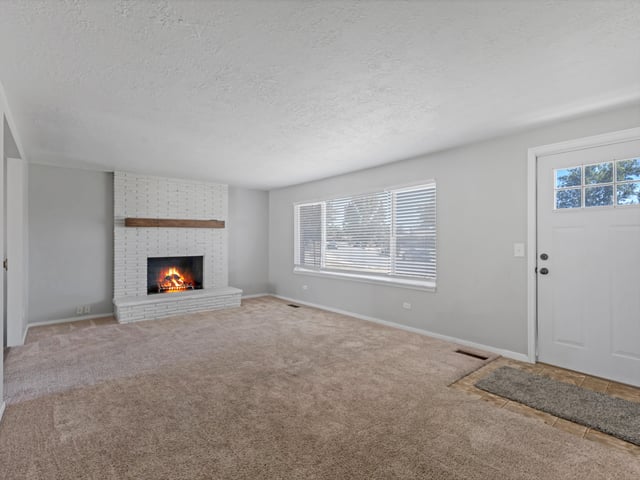 Foyer and entryway interior