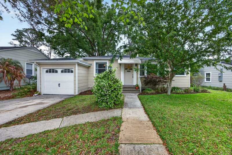 Photo 1 of 1573 Charon Rd, Jacksonville, FL 32205, photographed by Megapixeler