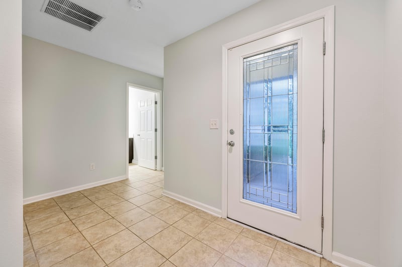 Emtrance close by at 76690 Timbercreek Blvd, Yulee, FL 32097