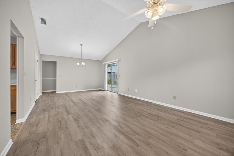 Main Living Area at 2512 Bluffton Dr, Jacksonville, FL 32224
