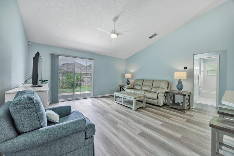 Photo 9 of 14140 Washburn Ct, Jacksonville, FL 32250, photographed by Megapixeler