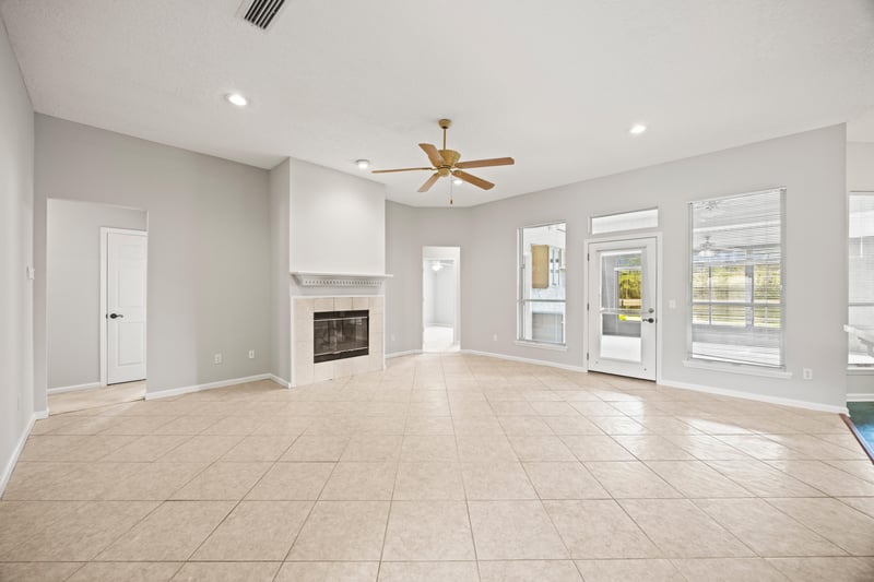 Linda (37) at 1625 Pinecrest Dr, Orange Park, FL 32003