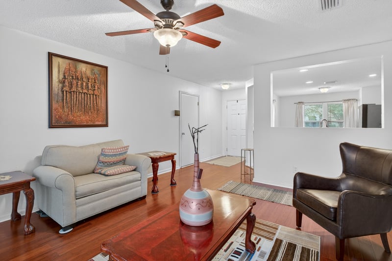 Photo 15 of 9719 Mayville Dr E, Jacksonville, FL 32222, photographed by Megapixeler