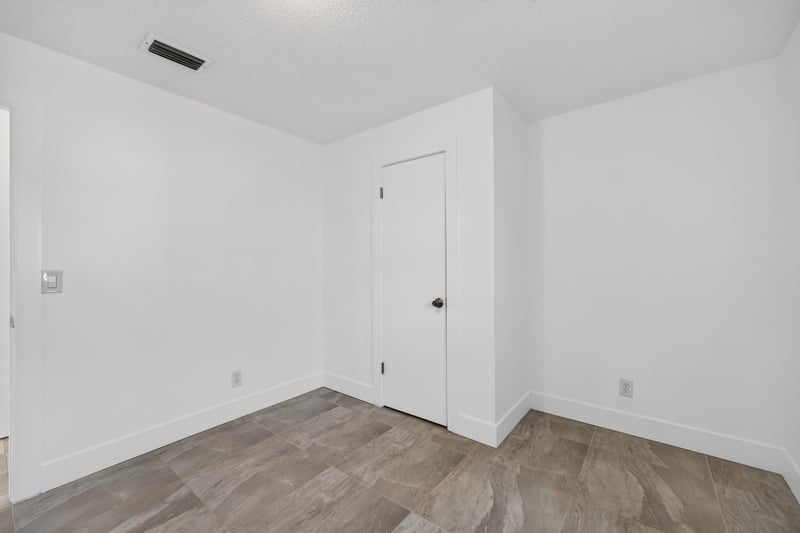 Photo 23 of 217 Carver St W, St. Augustine, FL 32080, photographed by Megapixeler