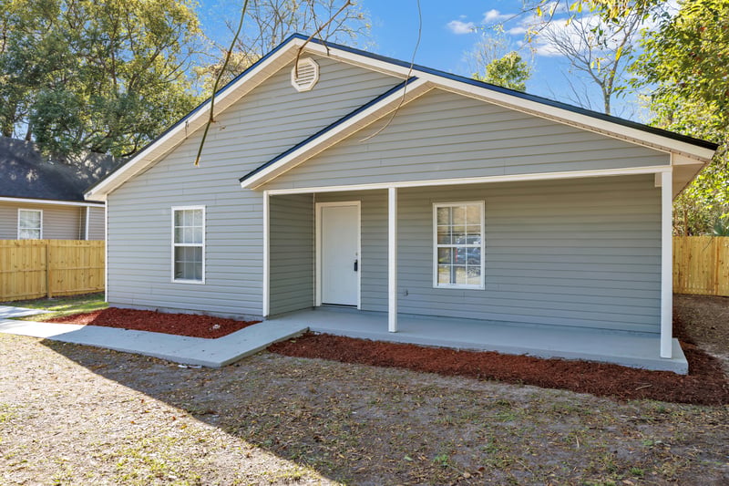 Photo 3 of 2848 W 11th St, Jacksonville, FL 32254, photographed by Megapixeler