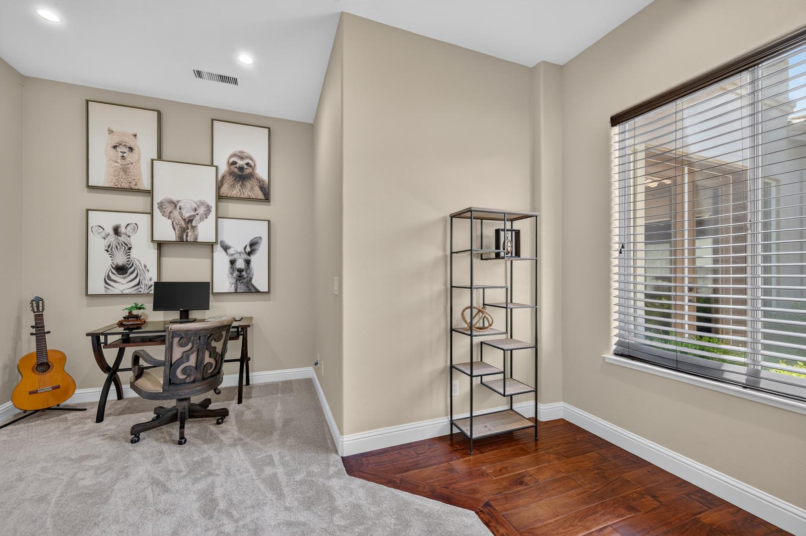 633 W Richmond Ave, photo 62