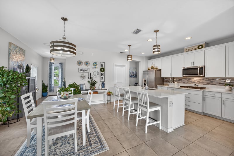 Photo 16 of 9974 Kevin Rd, Jacksonville, FL 32257, photographed by Megapixeler