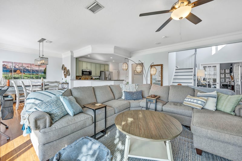 Photo 11 of 3954 Lionheart Dr, Jacksonville, FL 32216, photographed by Megapixeler