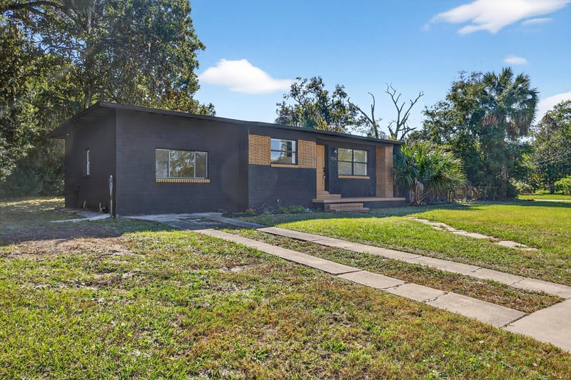 Photo 3 of 1824 Rugby Rd, Jacksonville, FL 32208, photographed by Megapixeler