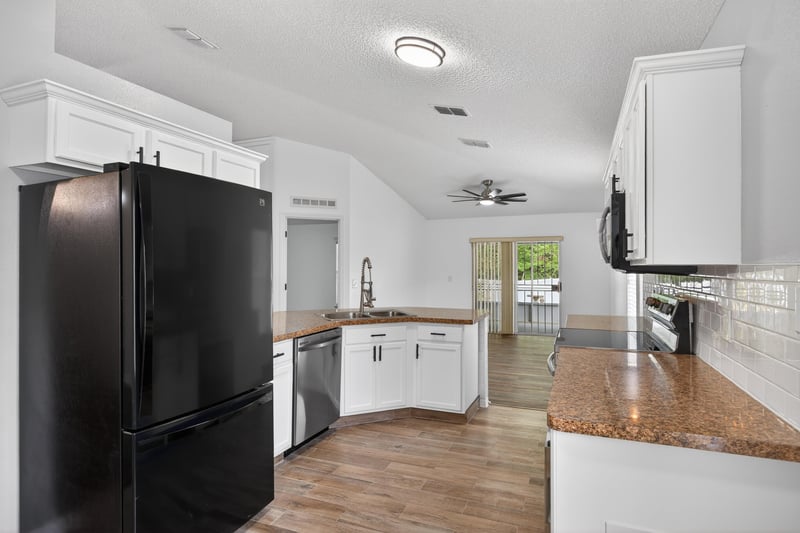 Photo 16 of 4343 Woodley Creek Rd, Jacksonville, FL 32218, photographed by Megapixeler