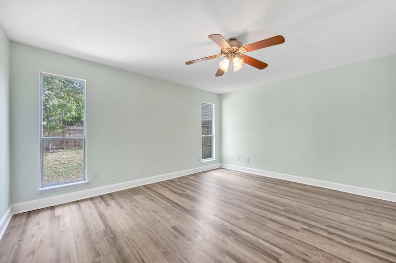 Photo 17 of 11663 Fort Caroline Lakes Dr, Jacksonville, FL 32225, photographed by Megapixeler